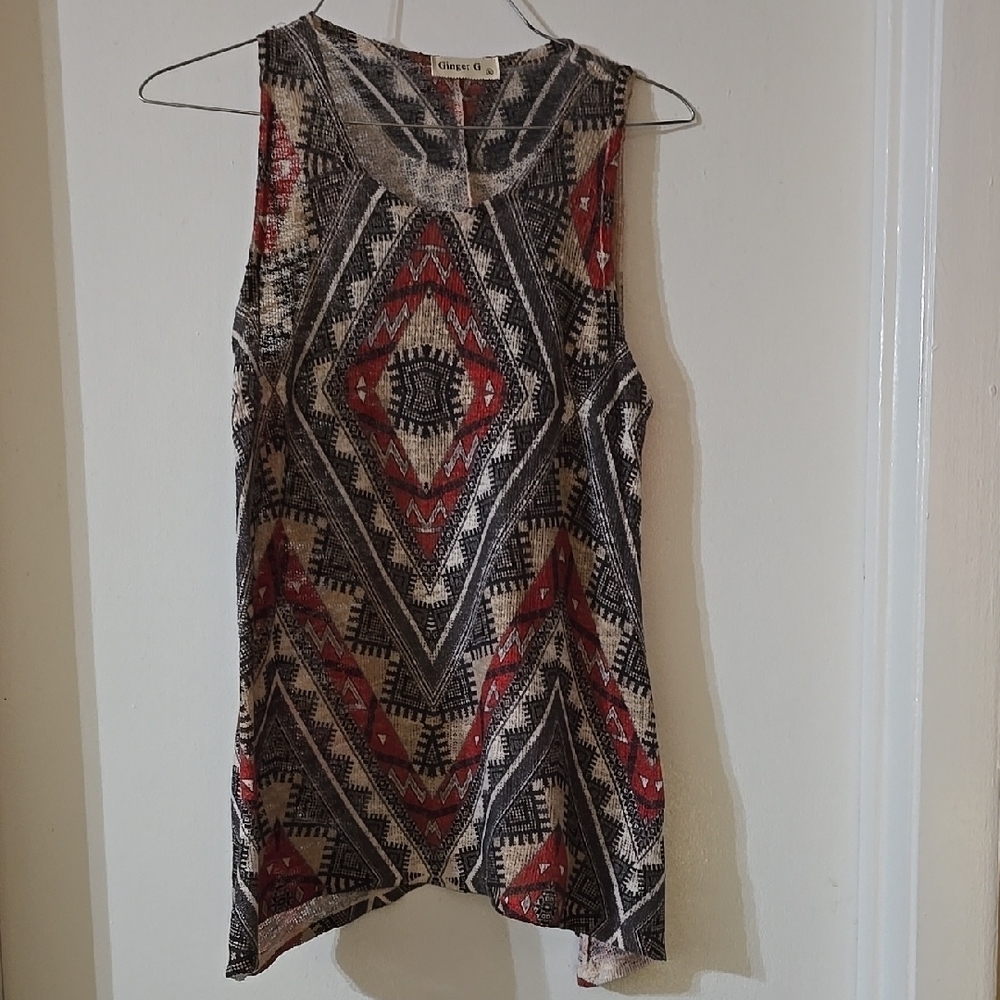 Ladies Chic Tribal Print‎ Sleeveless Top Sz M